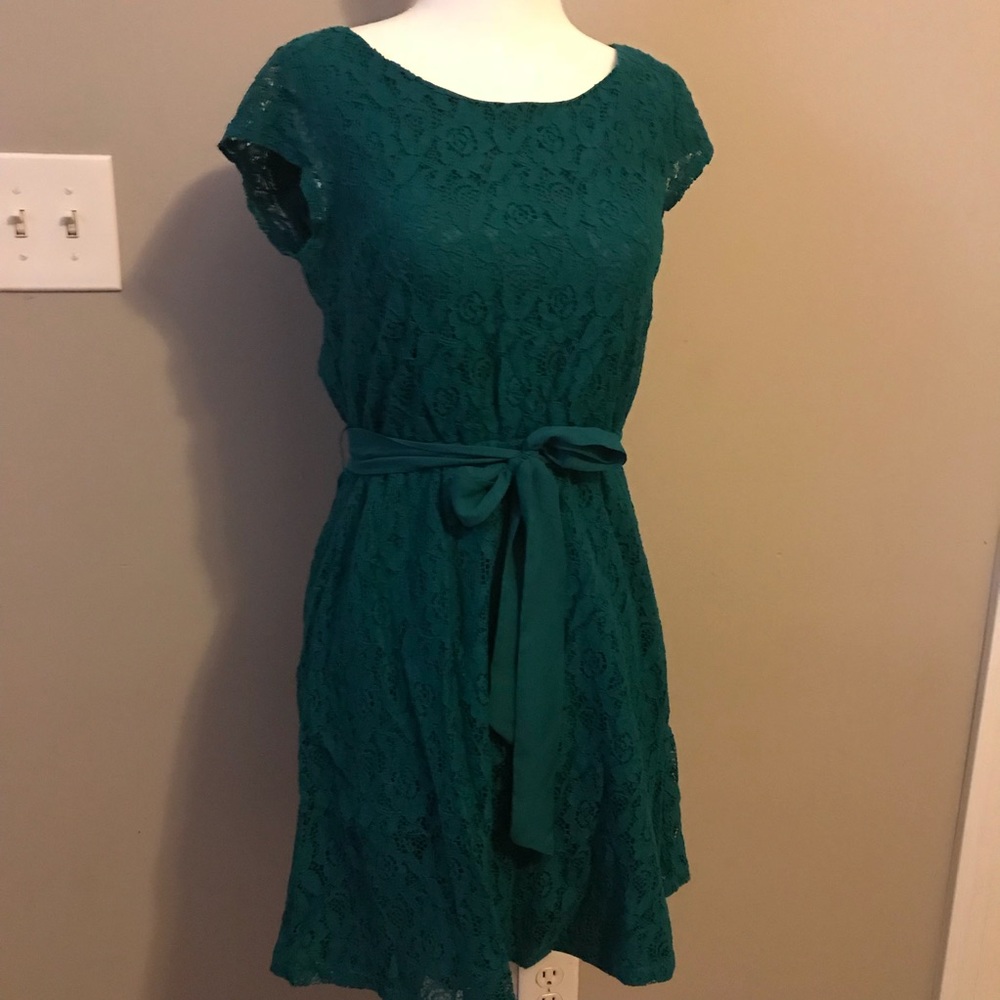LC Lauren Conrad green dress